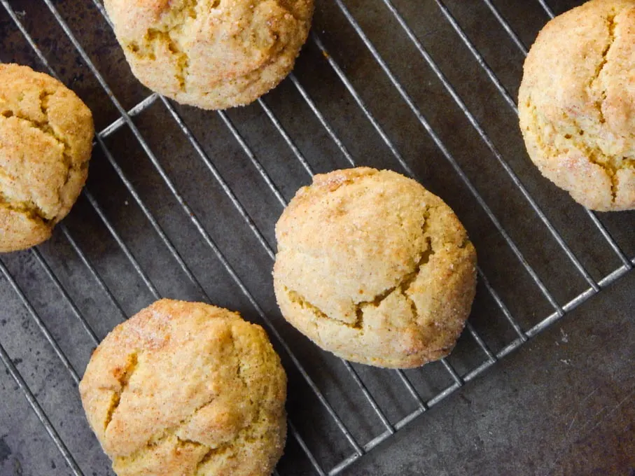 Snickerdoodles cooling on wire rack