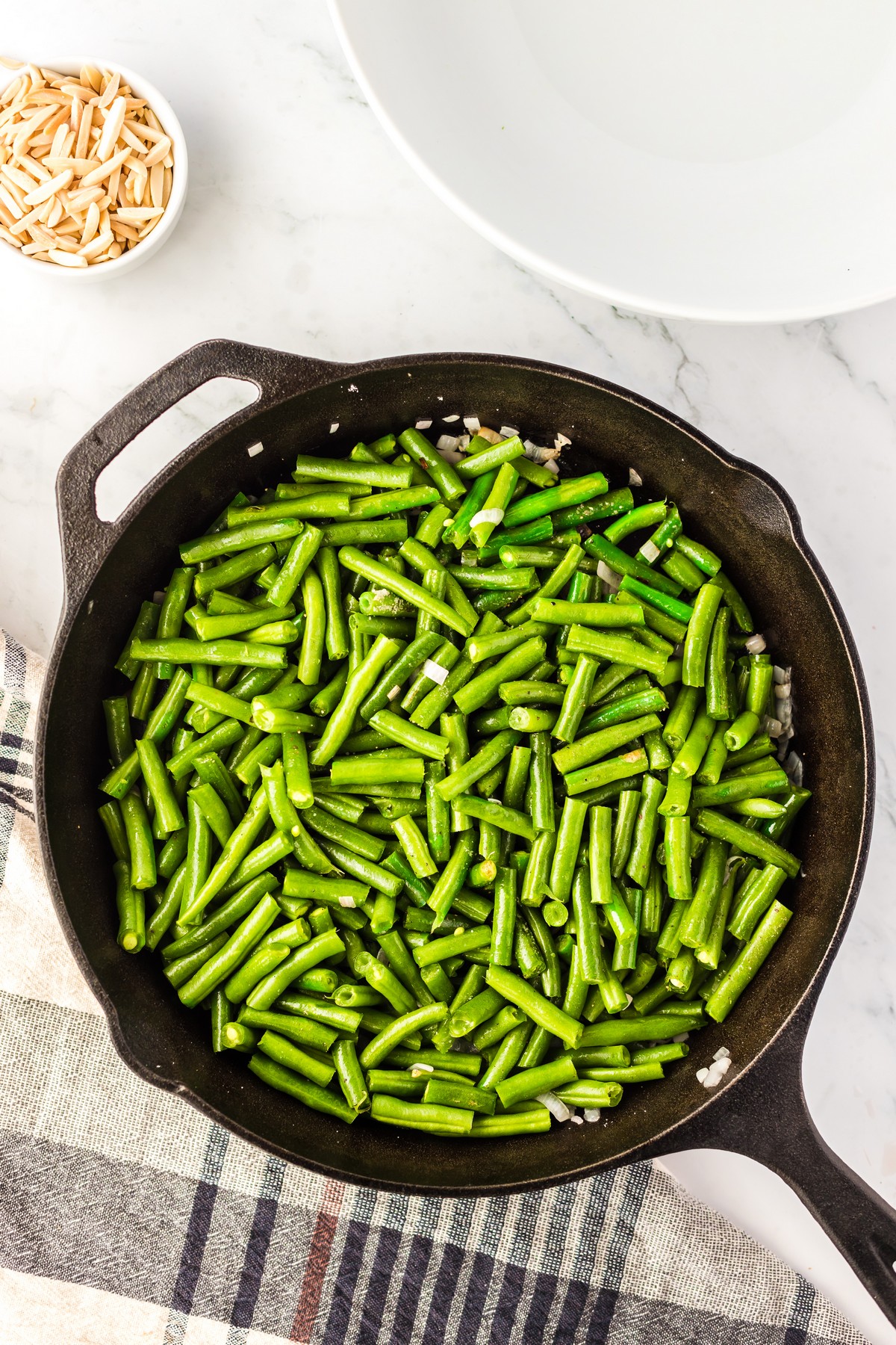 sautéing green beans