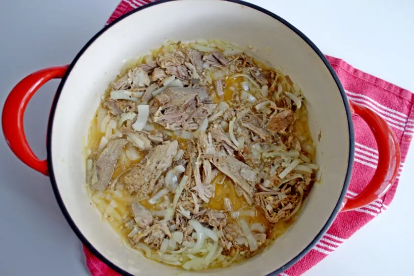 Pulled Pork in Dutch Oven