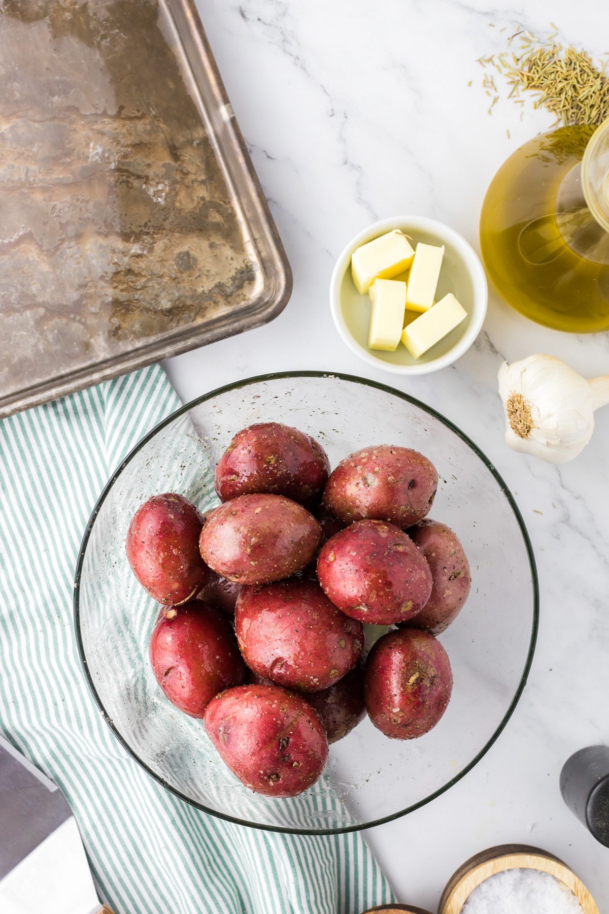 BEST EVER Salty Herbed Smashed Red Potatoes • Domestic Superhero