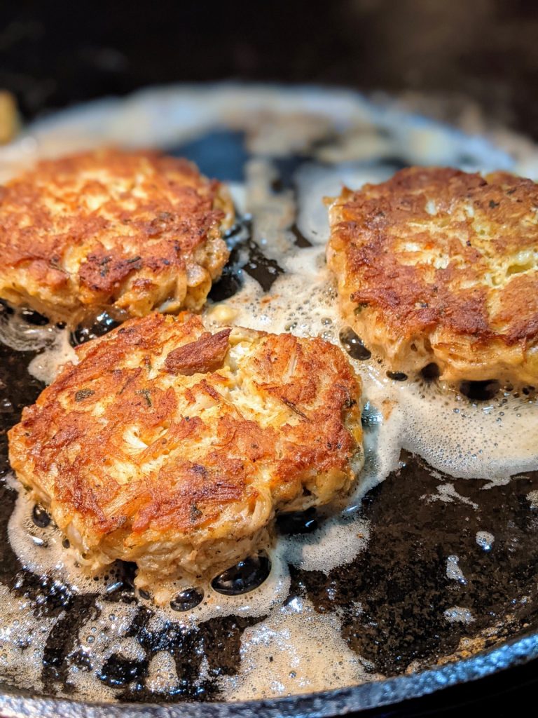 How to Make Easy Homemade Crab Cakes