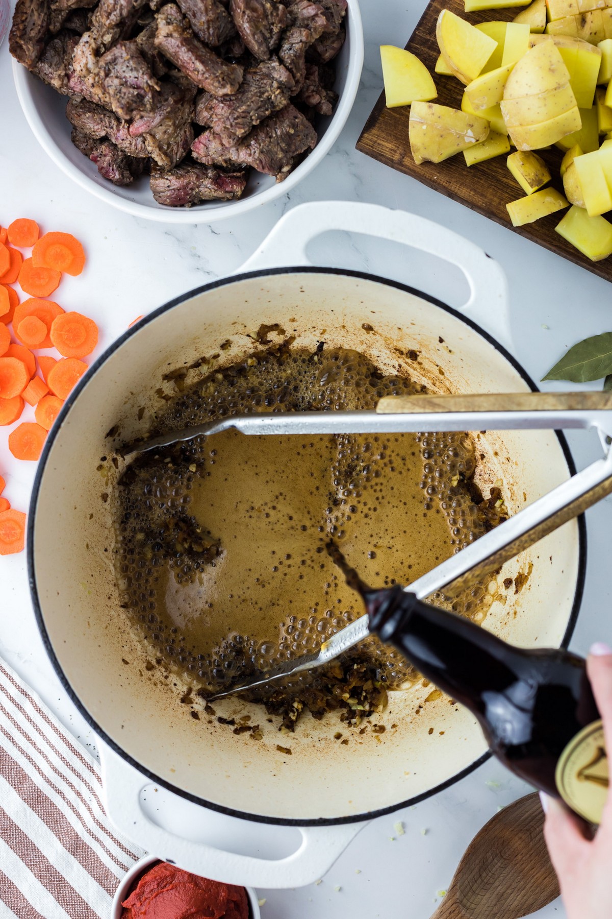 deglazing the dutch oven with guinness beer