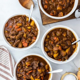 cropped-Irish-Beef-Stew-Recipe-with-Guinness-Webstory-Cover.jpg