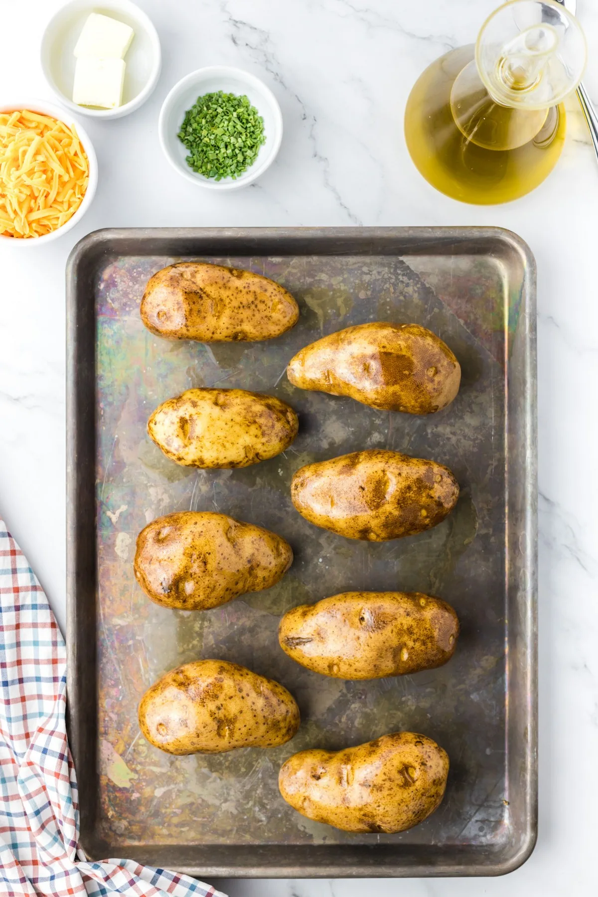 potatoes on baking sheet