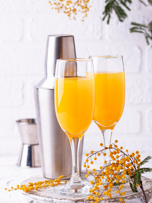 How to Make Classic Mimosas