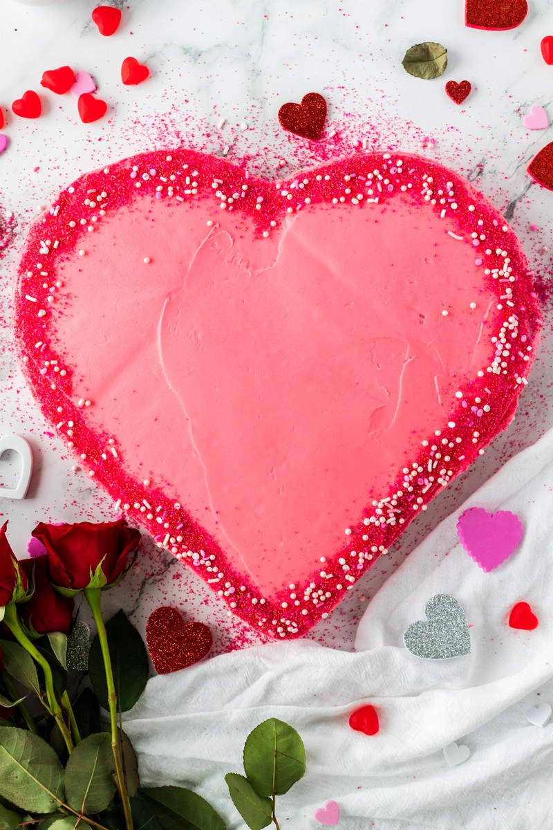 Heart Shape Red Velvet Cake-Half Kg - Online flowers delivery to moradabad-cacanhphuclong.com.vn
