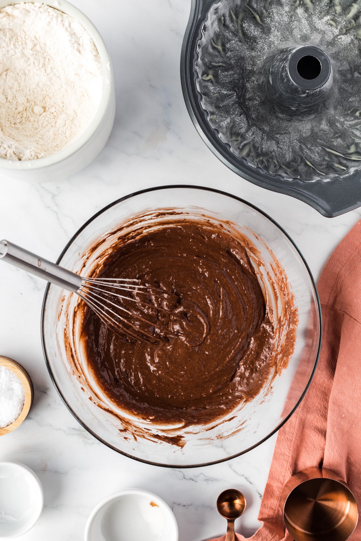 whisking cake batter ingredients