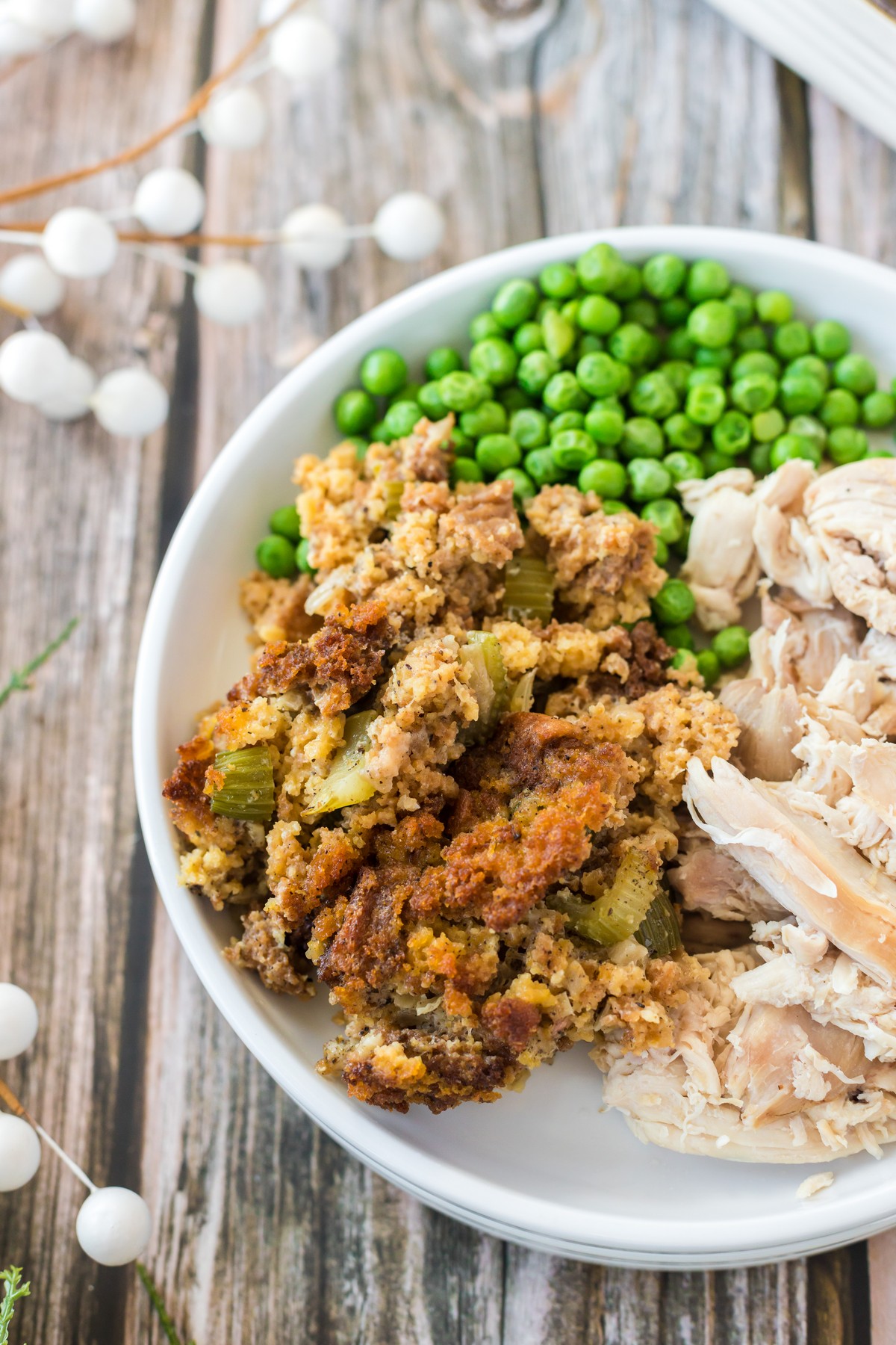 cornbread dressing with peas and turkey