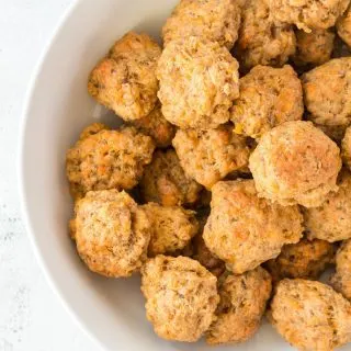 3 ingredient bisquick sausage balls appetizer for christmas, game day, or parties featured image