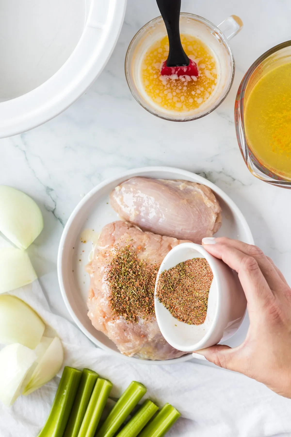 seasoning turkey breast with rub