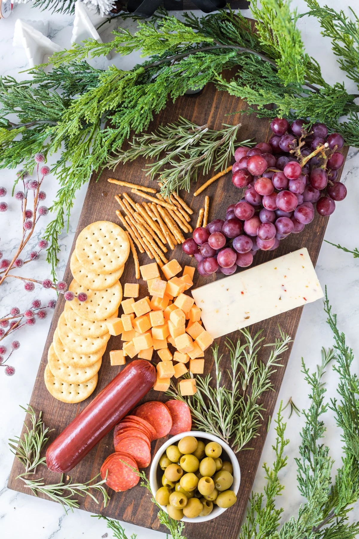 ingredients for christmas charcuterie