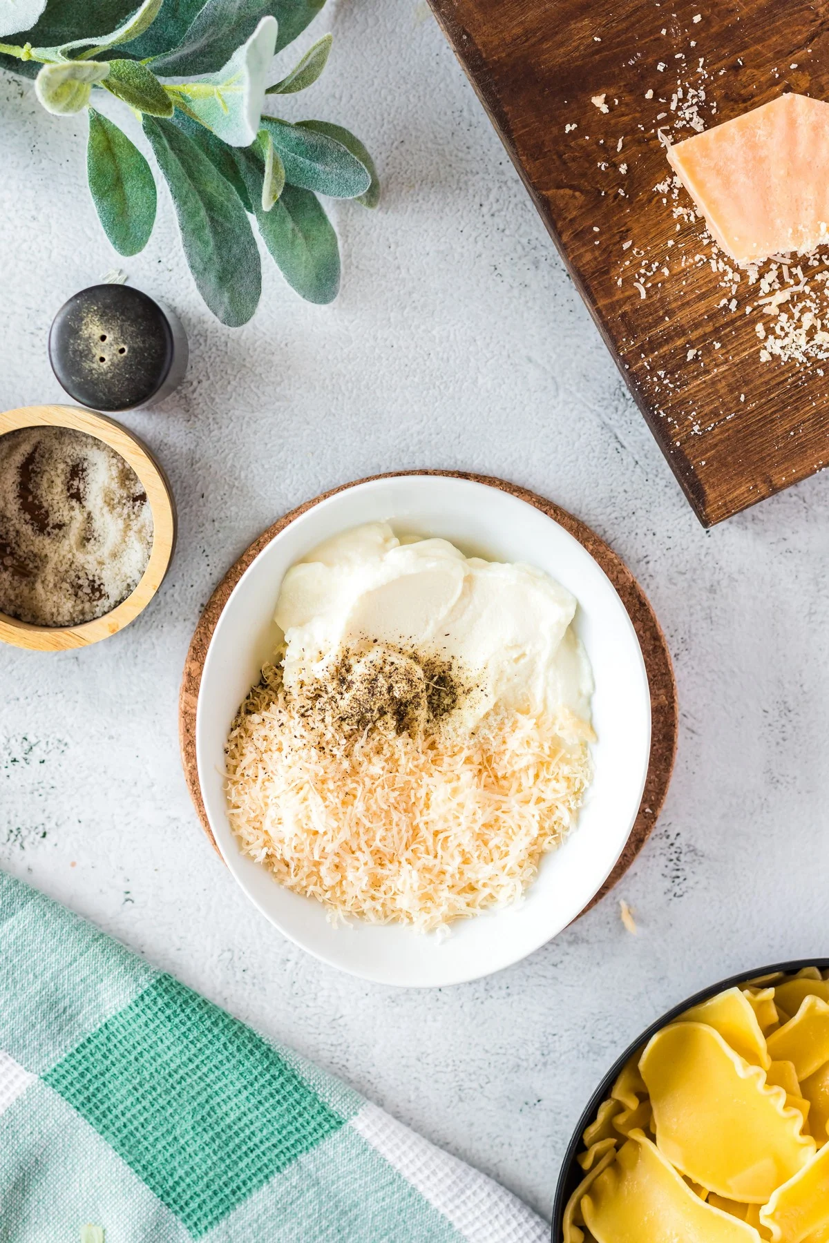 making the ricotta cheese mixture for lasagna soup