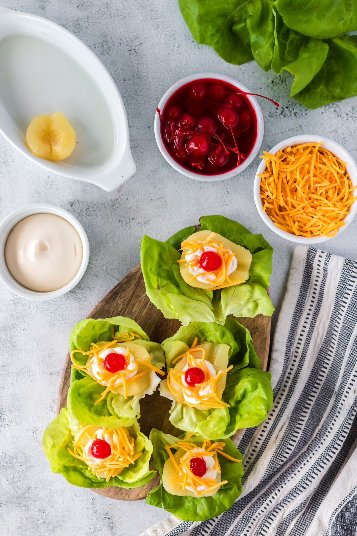 pear salad with ingredients