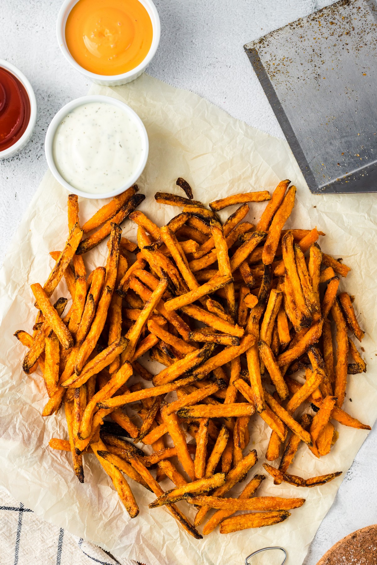 pile of sweet potato fries