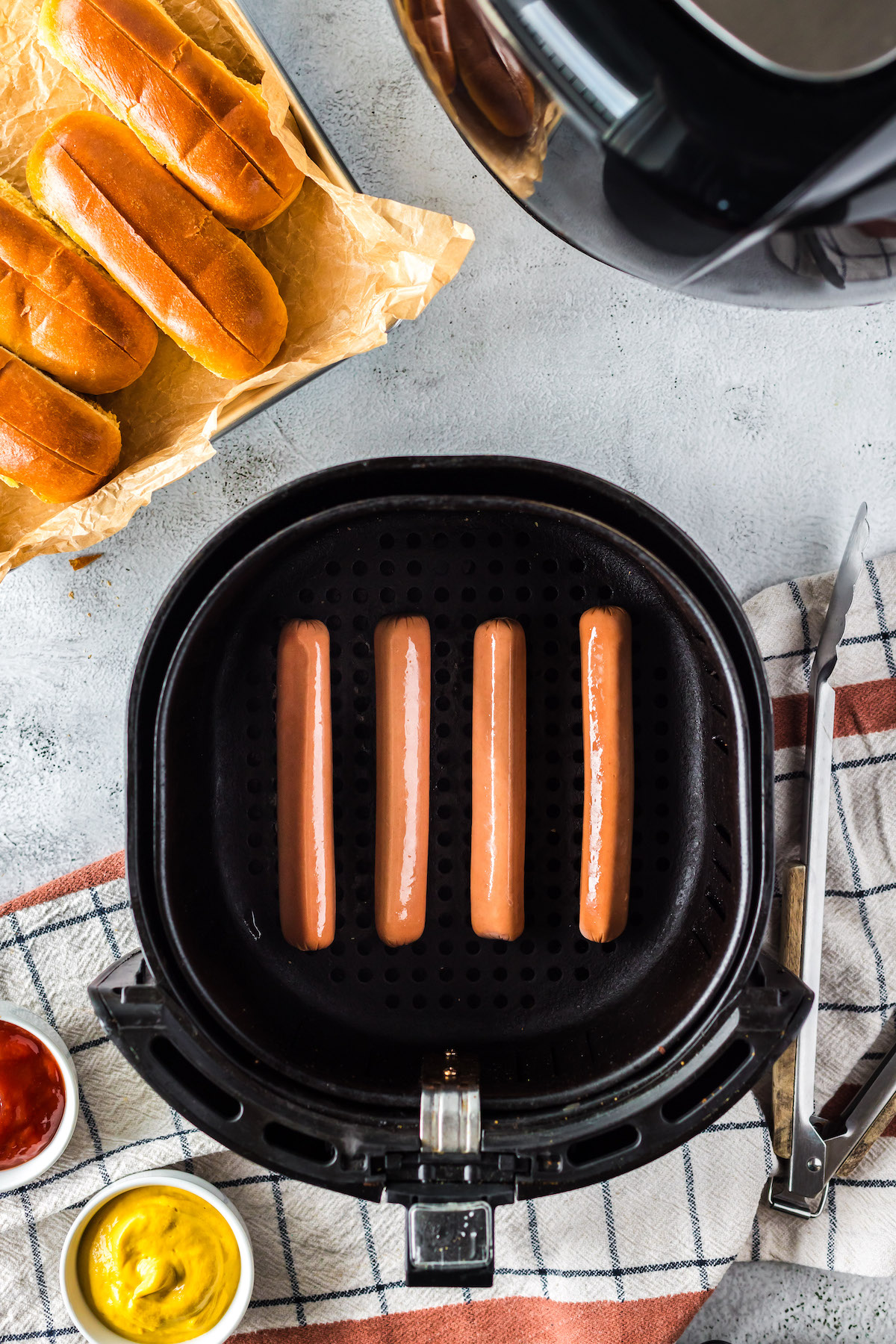 hot dog weiners in the air fryer