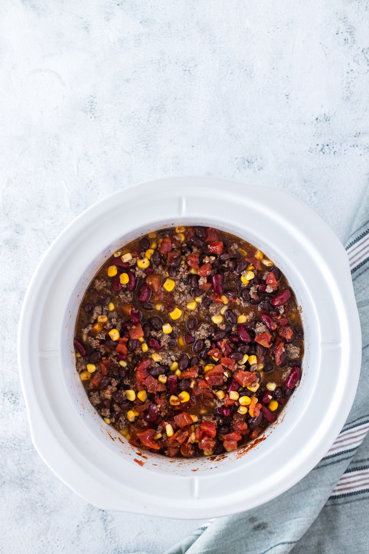 taco soup in the crock pot