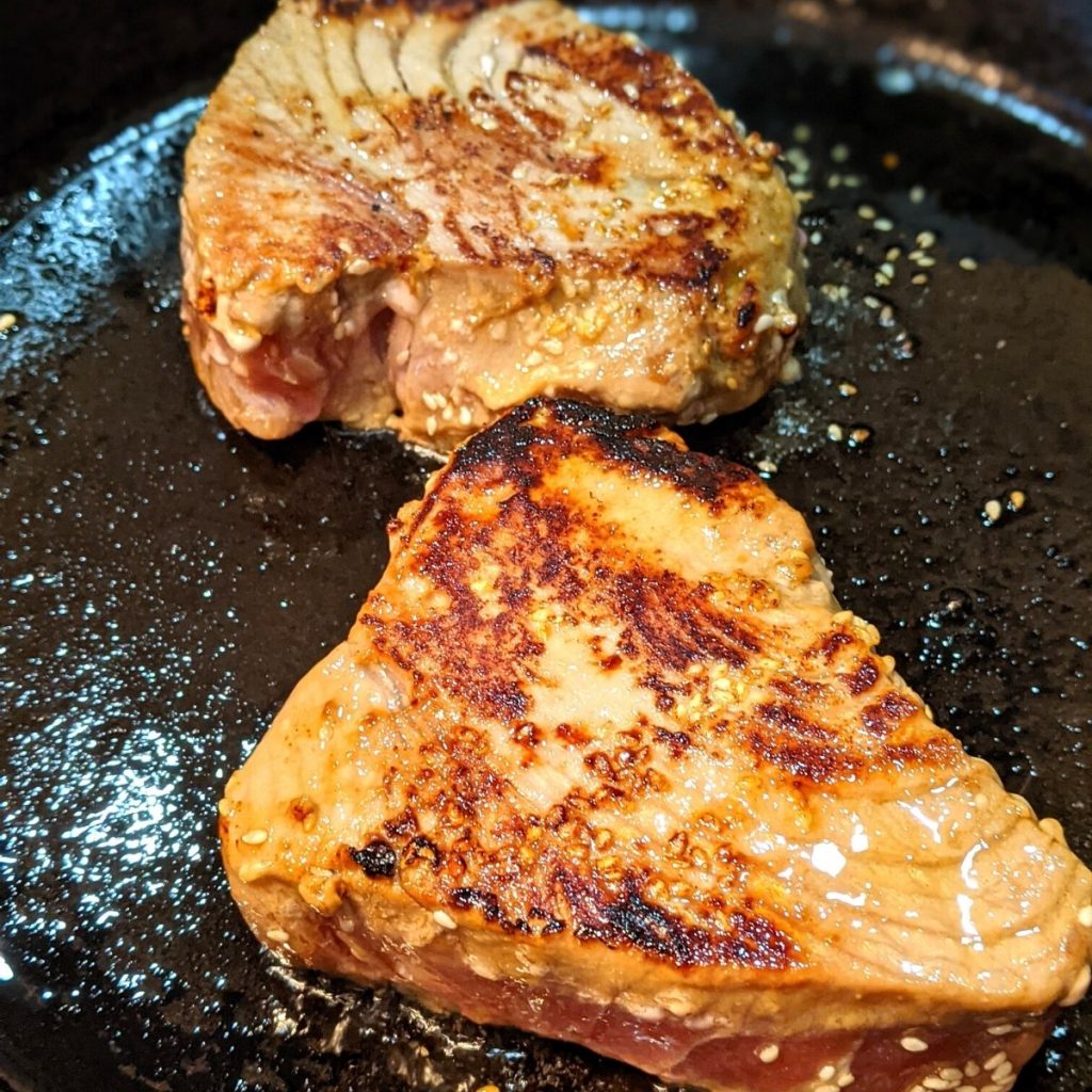 ahi tuna seared in cast iron skillet